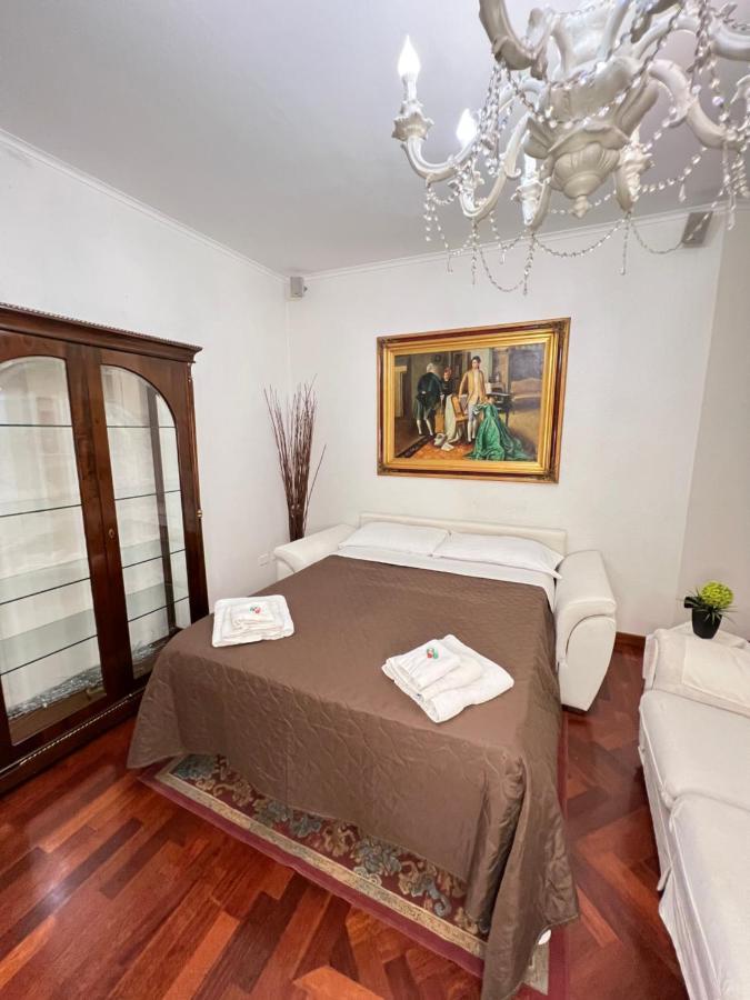 Casa Vacanze Maridy نابولي المظهر الخارجي الصورة